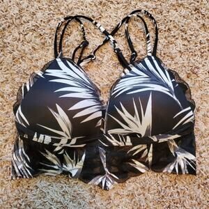 VICTORIA'S SECRET PUSH UP BRA SZ SMALL